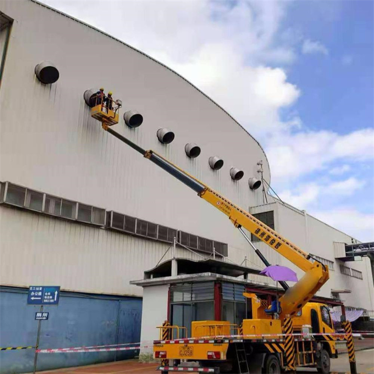 蒙阴高空作业车出租服务：专业广告牌安装解决方案