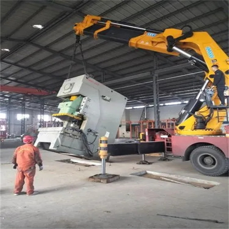 蒙阴80吨折臂吊车出租附近电话